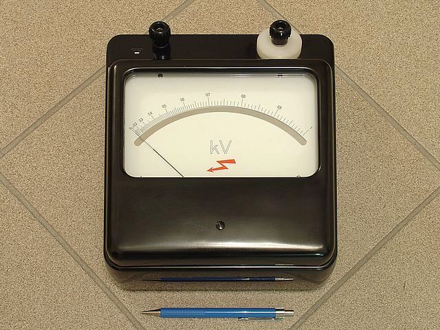 Static Voltmeter
